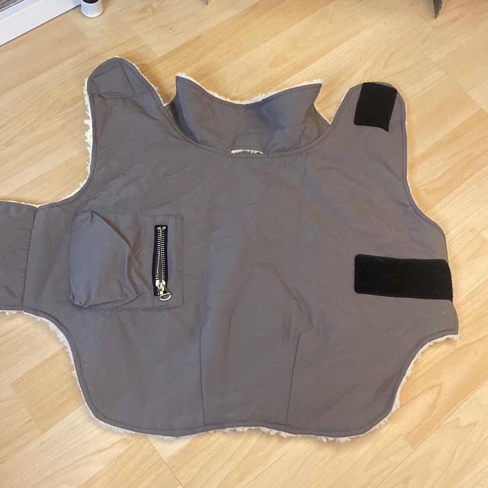 NWT water repellent Sherpa dog jacket - Picture 10 of 13